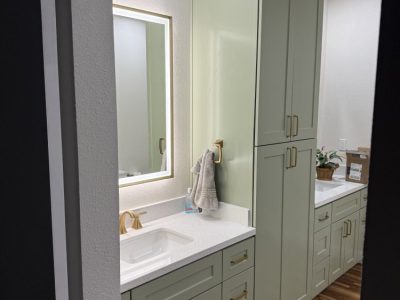 Small Bath Remodeling